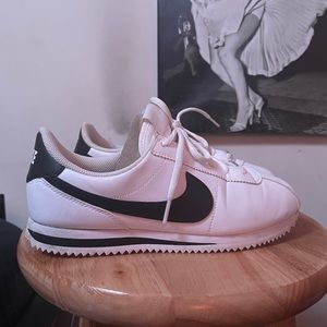 Nike Cortez